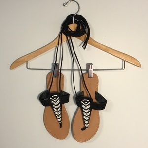 Beaded Sandler’s that can be tied up